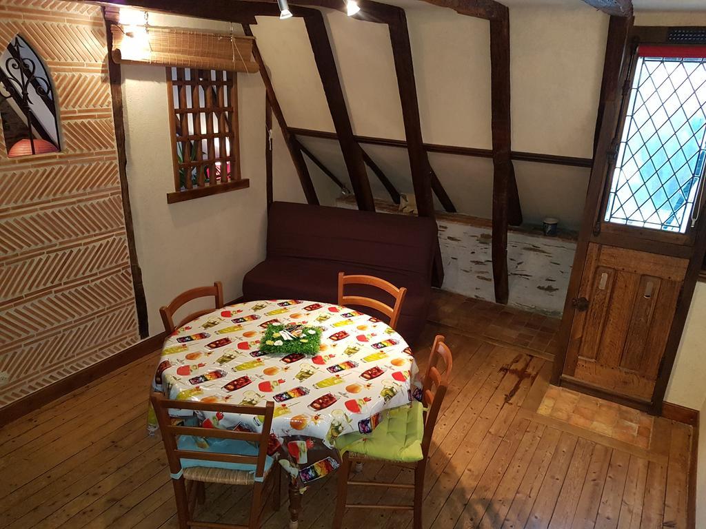 Le Petit Logis De Tinteniac 昂热 外观 照片